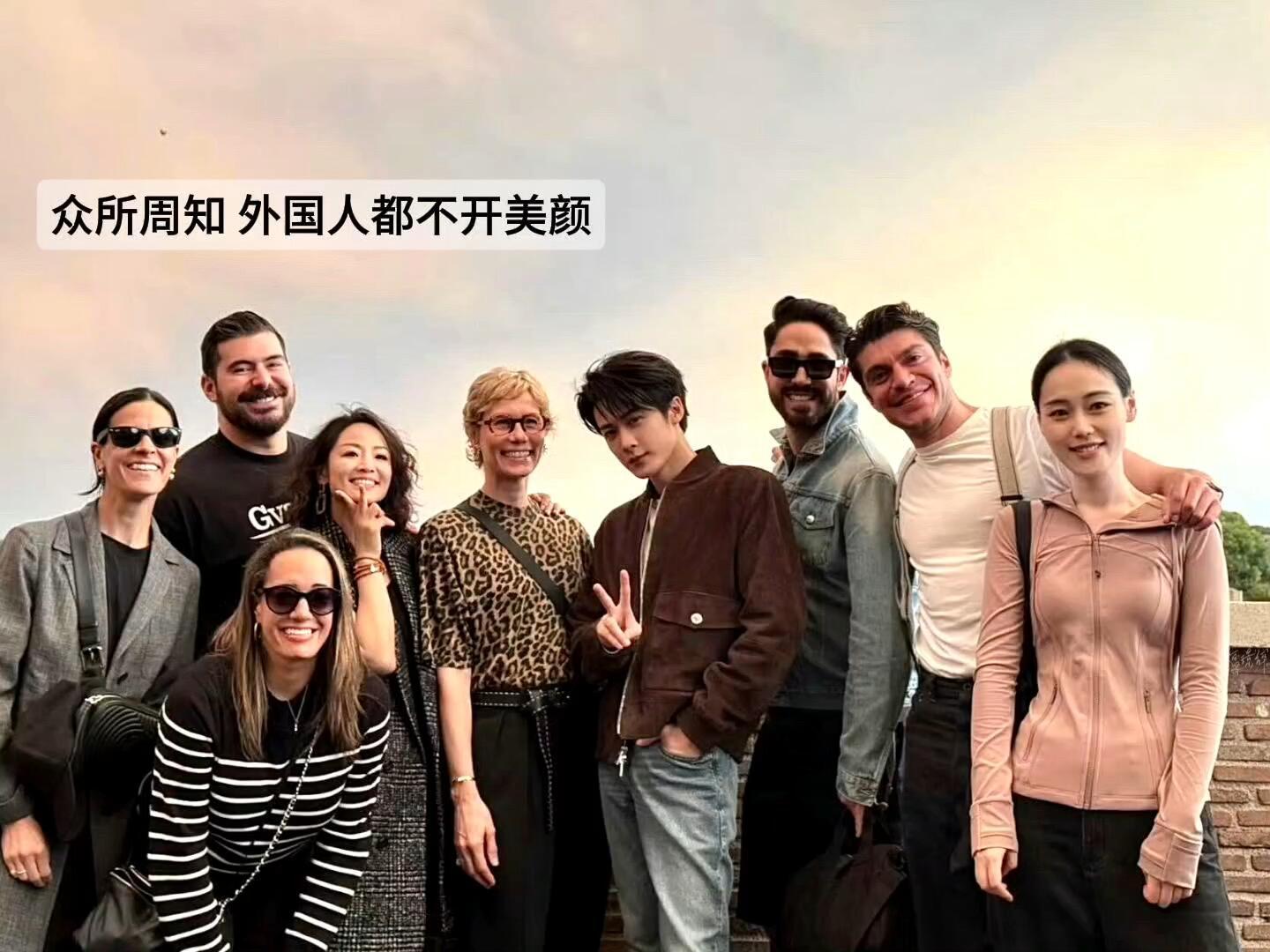 檀健次 檀健次的含金量还在上升🆙檀健次  专栏 · 檀健次的合影