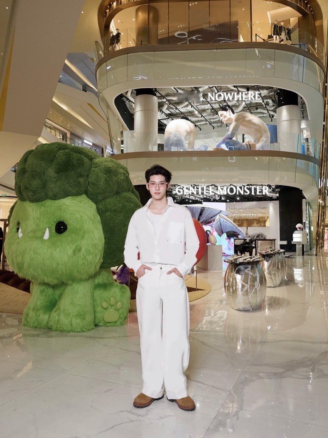 teeteepor 🐶ig更新©️twnpich 