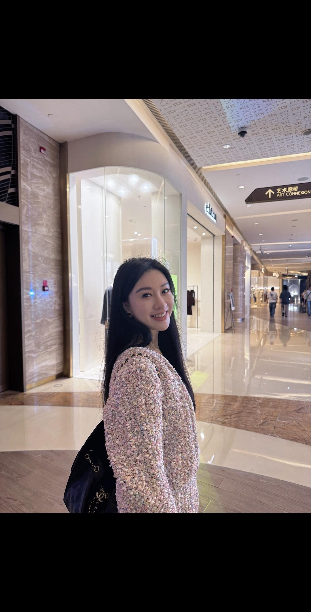 等你遇到一个灵魂契合 而又生理喜欢的人 你会发现缘分不够