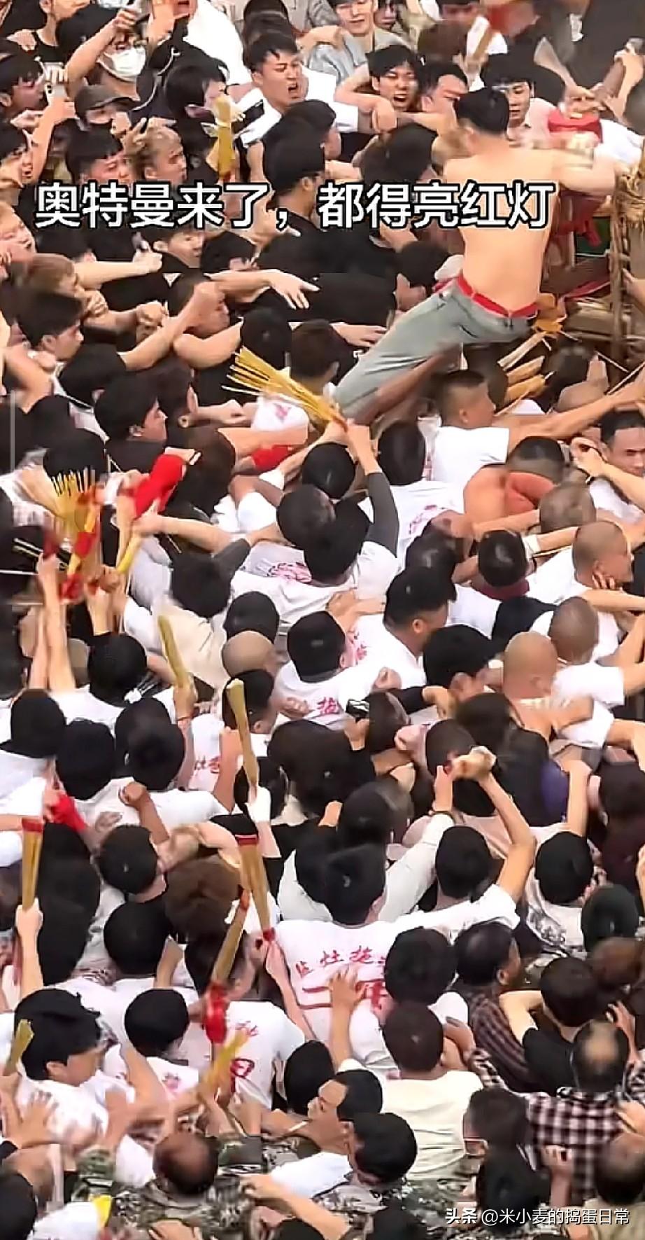 潮汕营老爷劝女生别来：真能被挤到怀孕！
 
潮汕盐灶拖神的现场视频，直接看傻了！