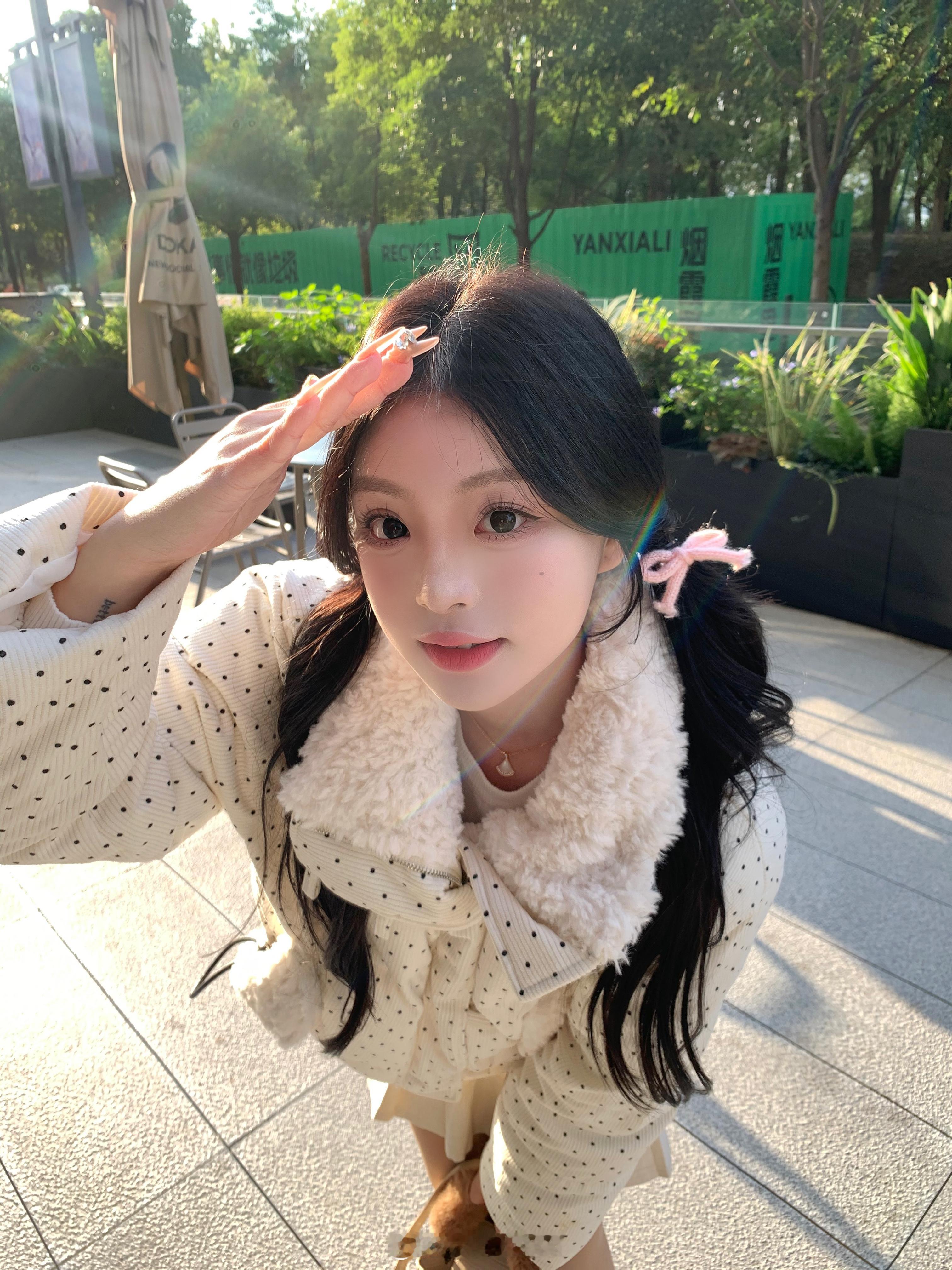 怎么这么会营业啊小宝宝们 