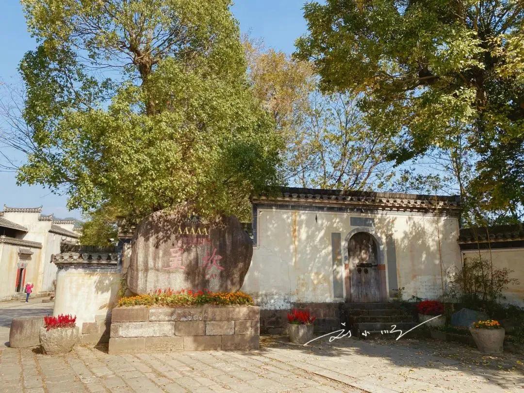 安徽黄山“最低调”的千年古村，作为国家5A级景区，游客却不多？

这里是刘小顺的