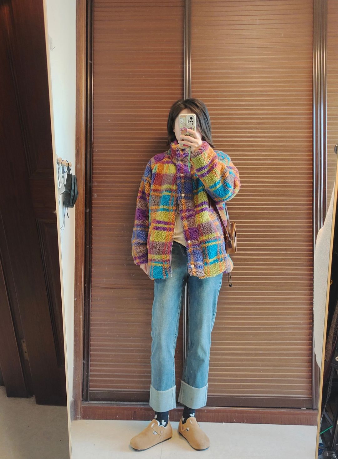 中长款的彩色格纹更暖和呀🌞