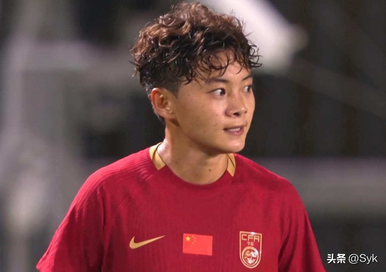 恭喜女足，王霜梅开二度，亚运会女足小组赛中国5-1击败中国香港拿下开门红！

亚