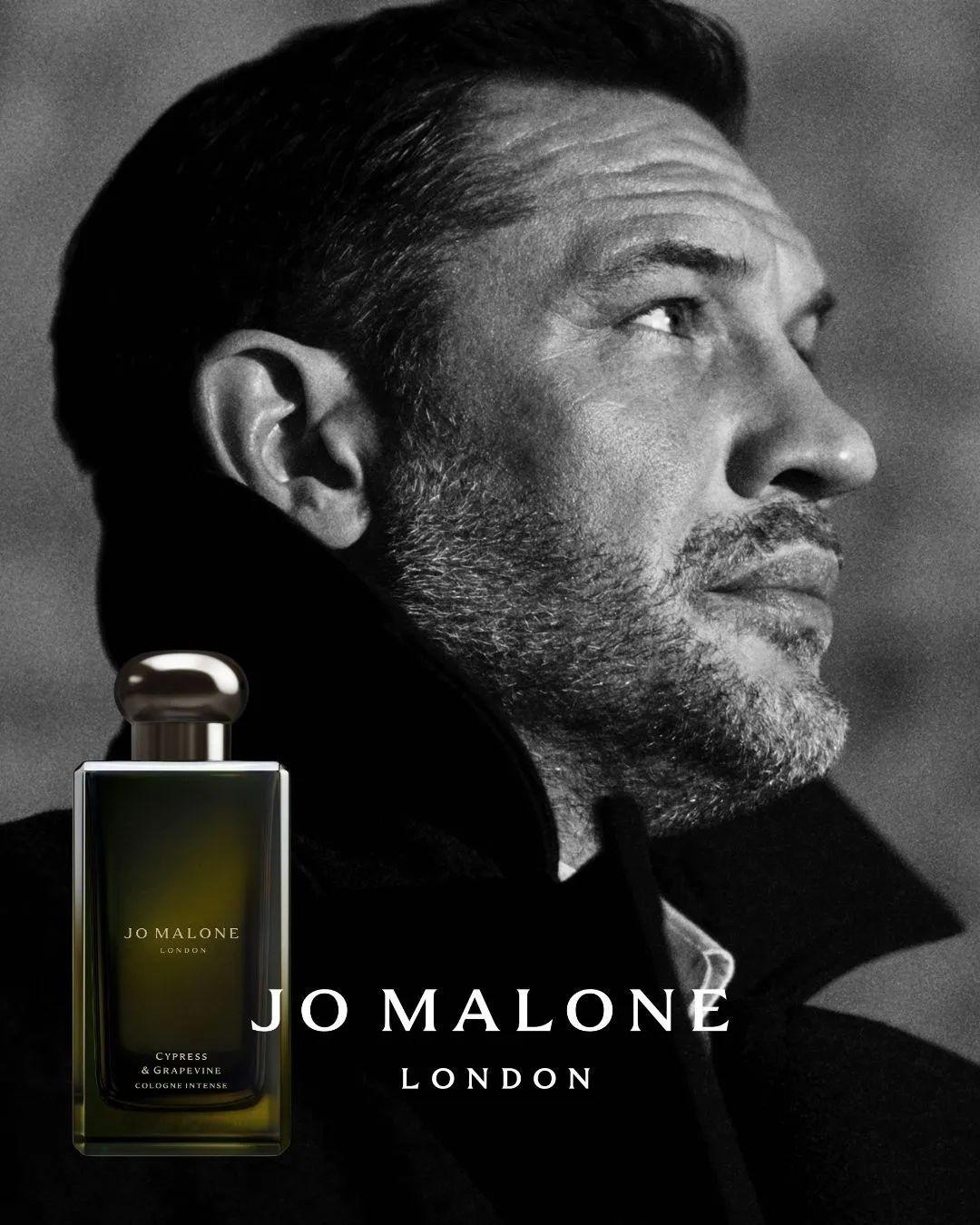 Tom Hardy成为英国香水品牌祖玛珑「柏木与葡萄藤」香氛大使，完美诠释了成熟