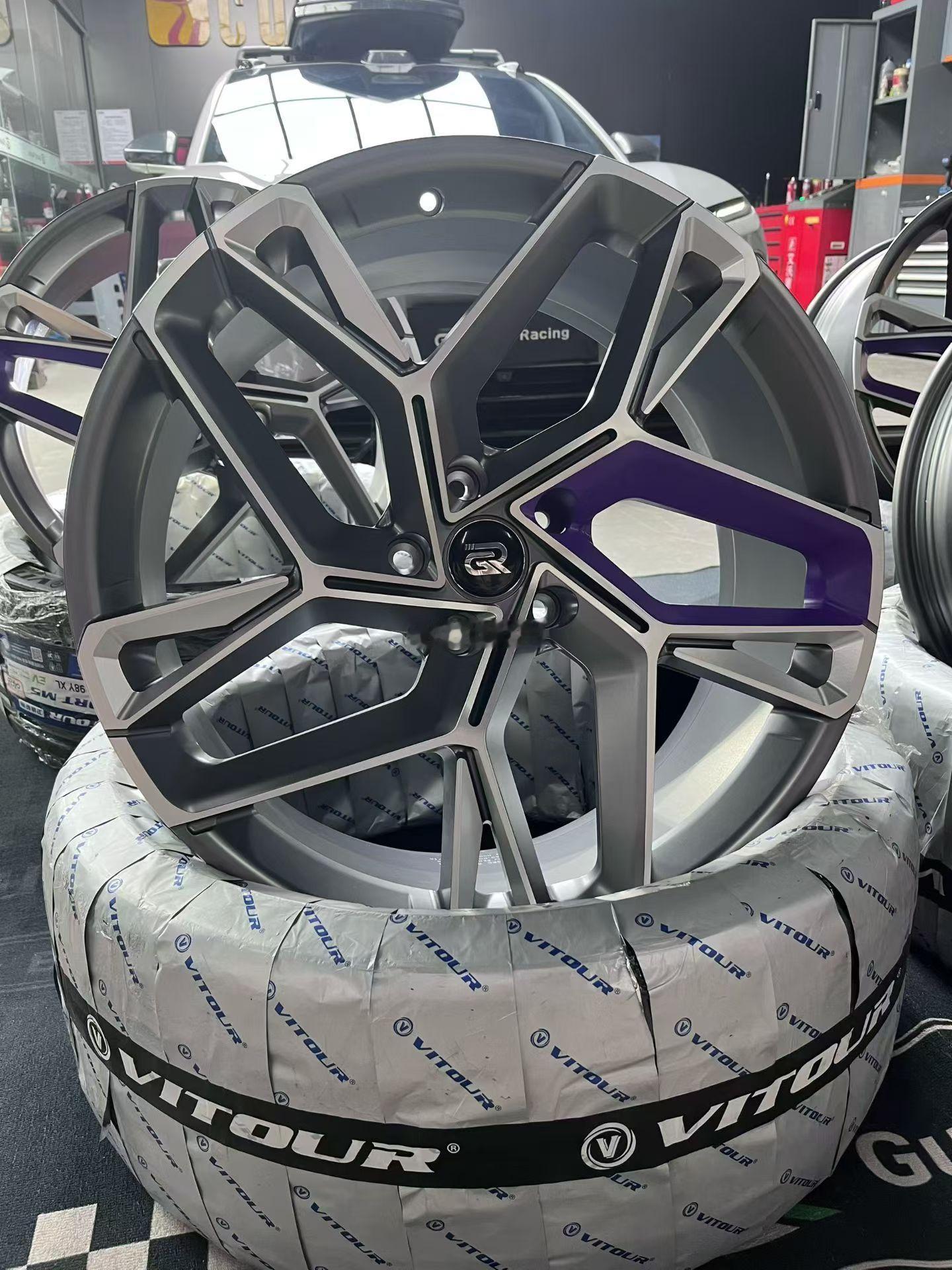 蔚来ET5T 改装21寸轮毂 配上卫途M5 255/35ZR21  酷车配好胎 