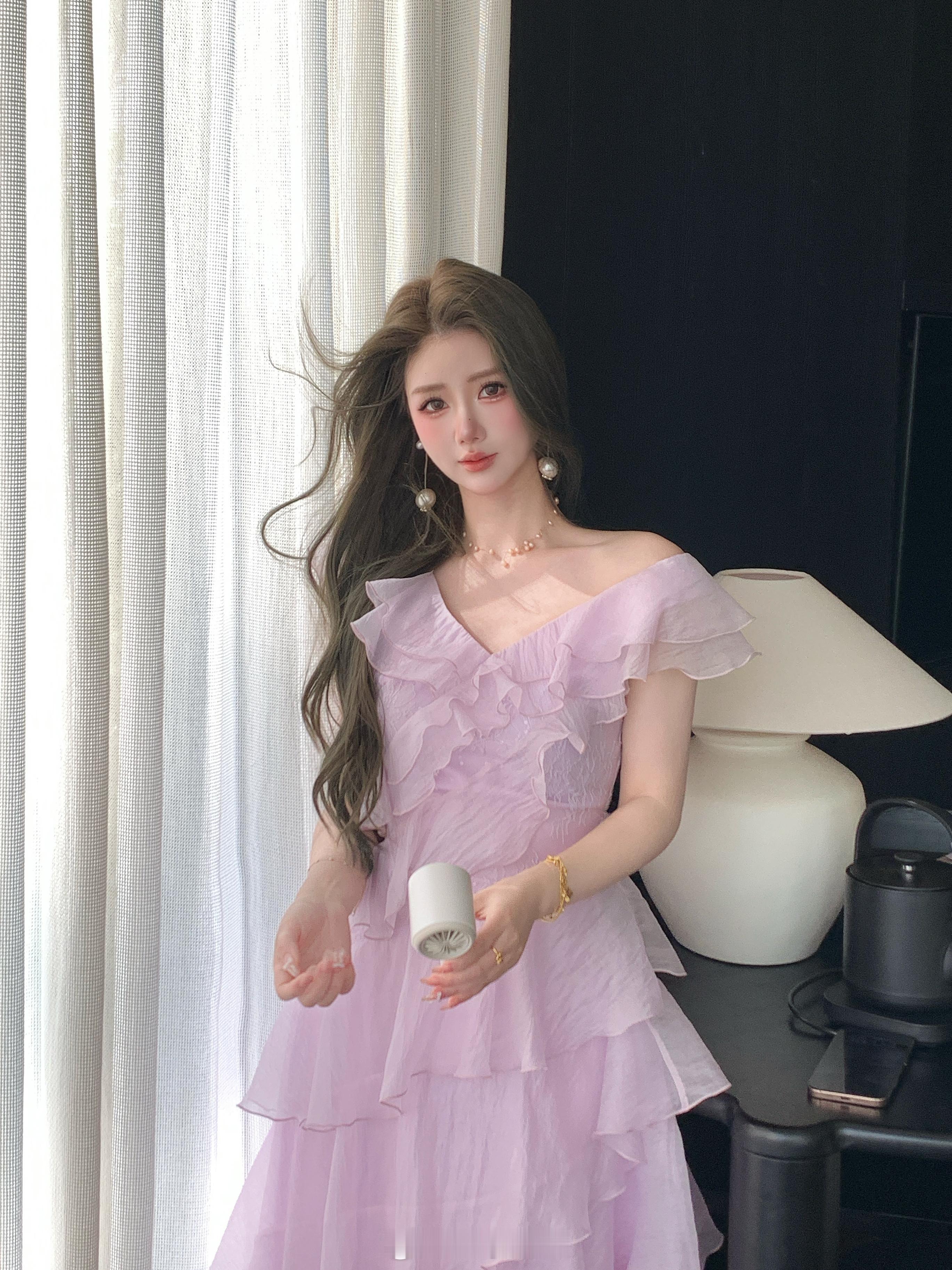 今天上午开这个⬇️⬇️⬇️美美度假款❤仙女紫还是雪粉色？ 