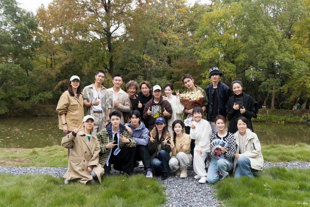 景甜龙骨焚箱杀青造型 恭喜景甜龙骨焚箱杀青啦🎉 ​​​