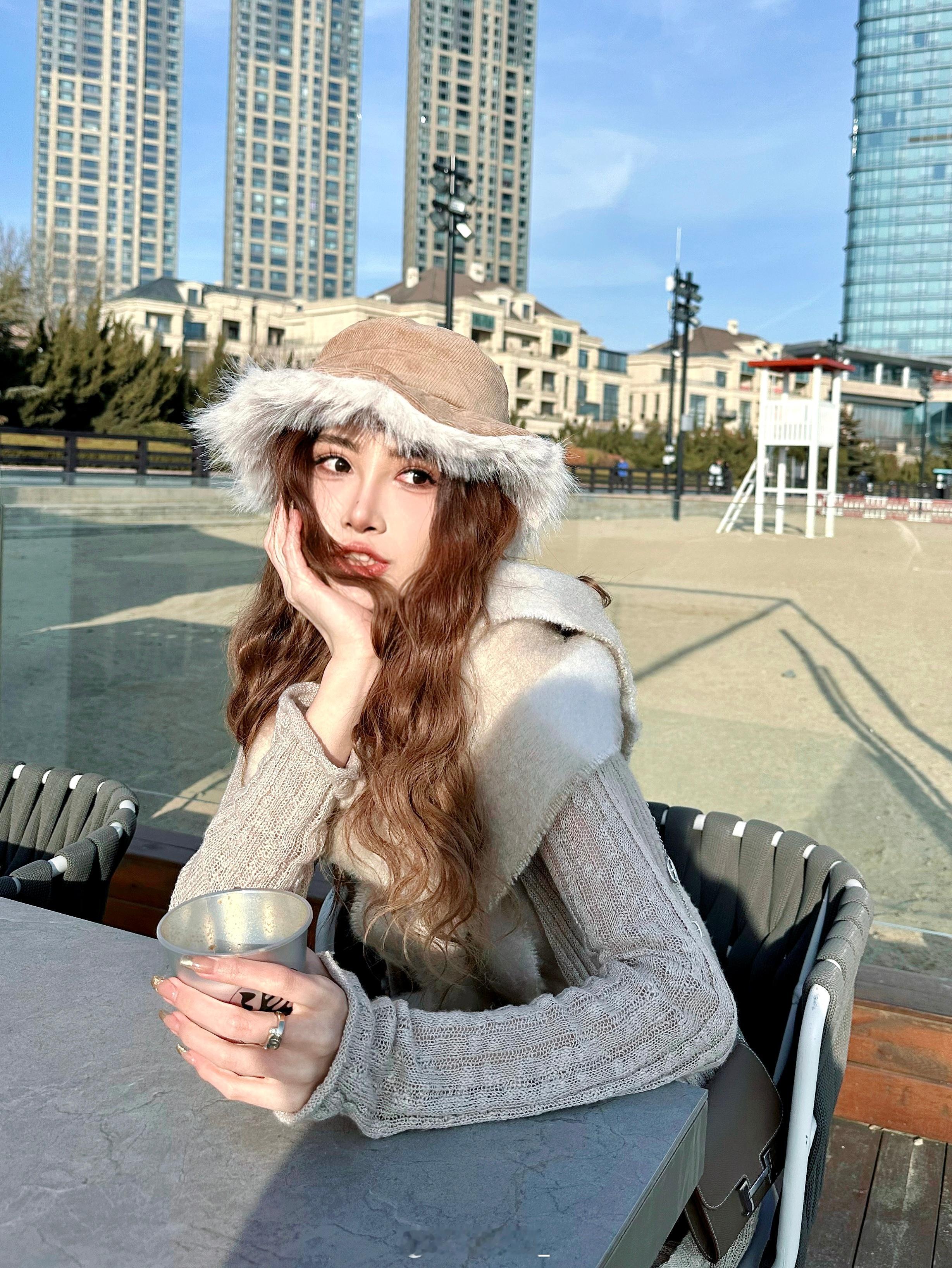 到加州了 勿念☀️#今天穿什么##ootd#  ​​​