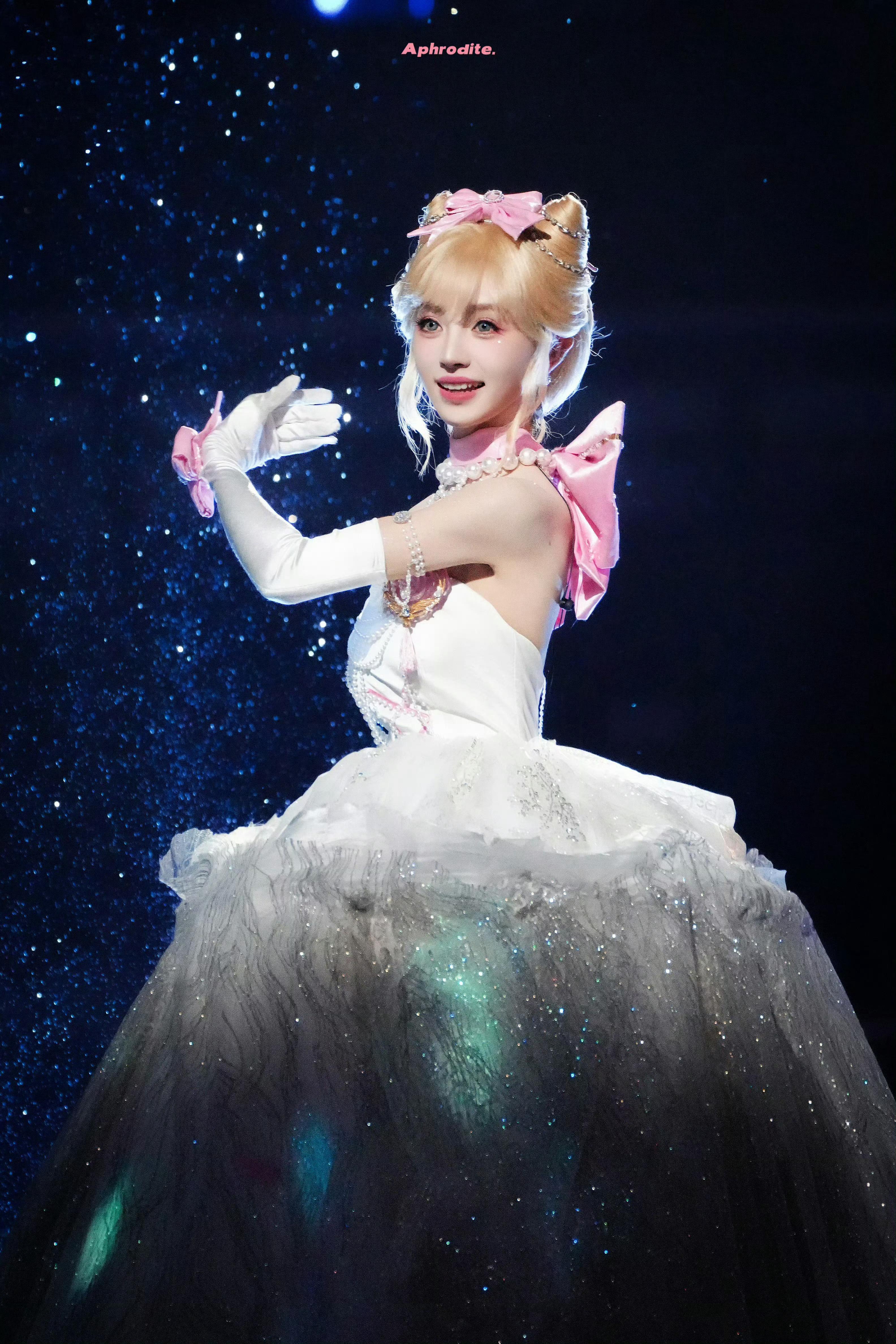 【田曦薇】把爱和希望洒向人间的小爱神💞    田曦薇美成这样 ​​​