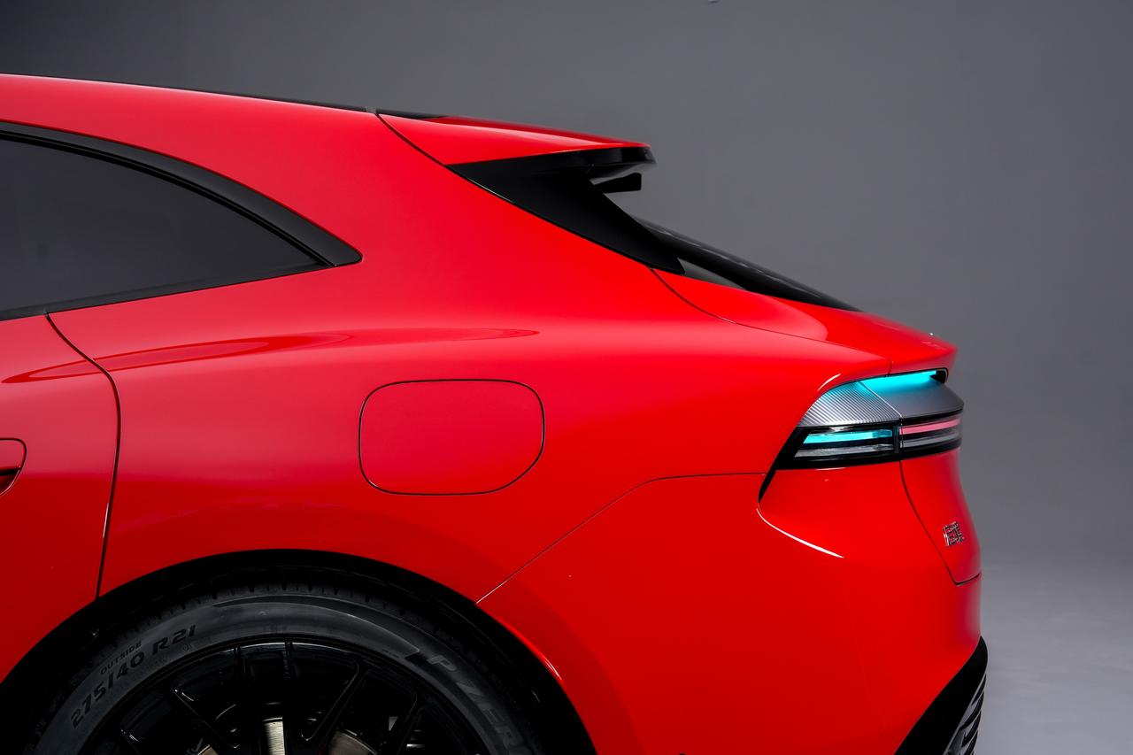 双大厂入场，第三次造车时代有了新答案？
3月17日，广汽集团与华为乾崑联合打造的