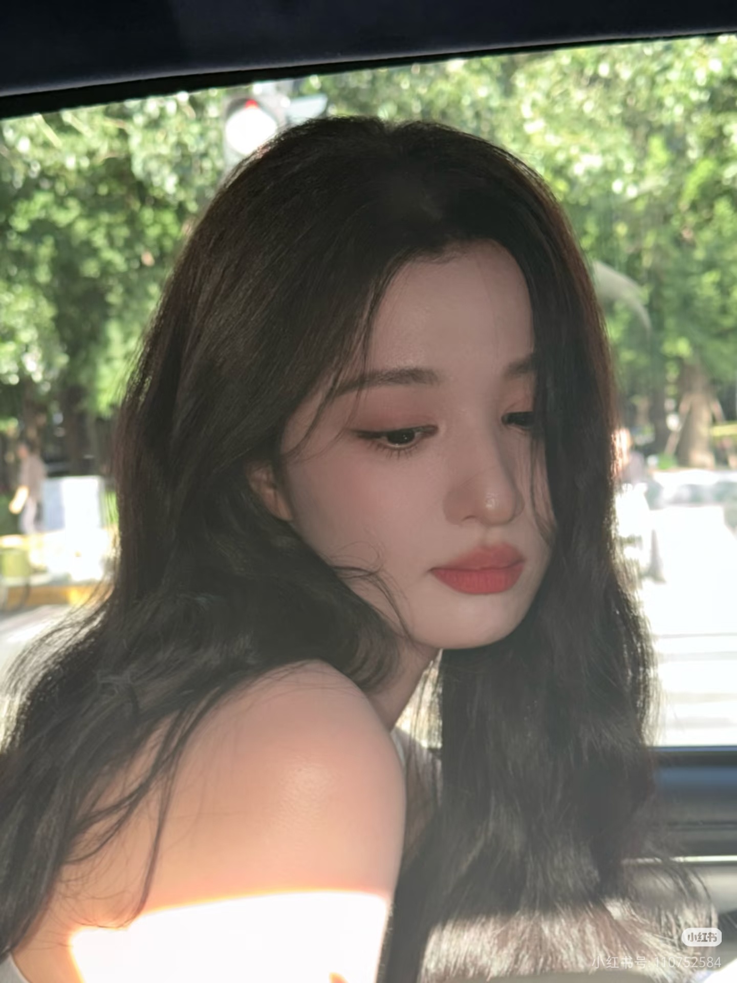 王楚然最新自拍照三里屯活动出图🤳微博夏日颜究所夏日共创星计划
