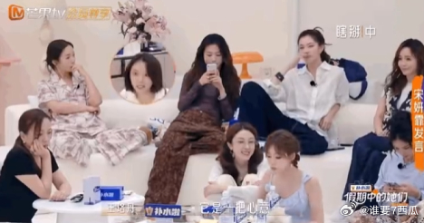 宋妍霏 把手主理人每次看到宋妍霏的创意，我都觉得生活可以更有趣。把情感、武术和器