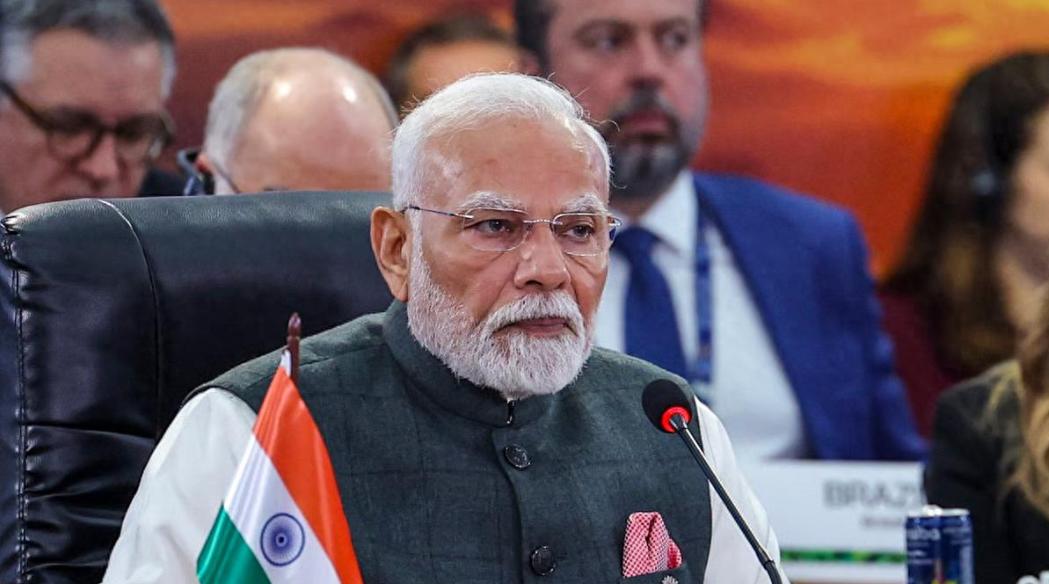 印度韦丹塔公司伪造 30 份材料，将稀土转卖美国雷神公司，却被中方高科技手段一举