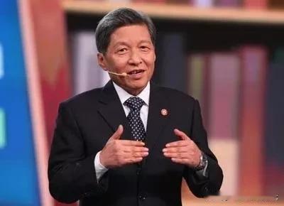 王树国校长对福耀科技大学的创办人曹德旺表示了赞赏和钦佩。

他认为，中国教育的未