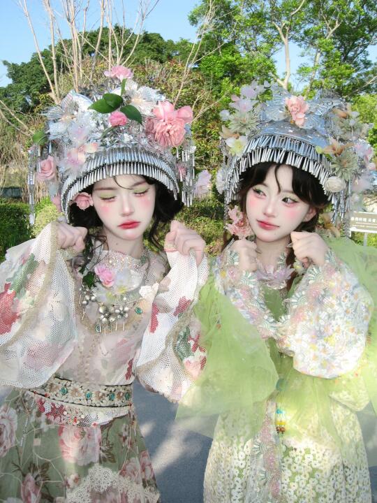在赣州拍到了“苗疆姐妹花”🌸我慕了…