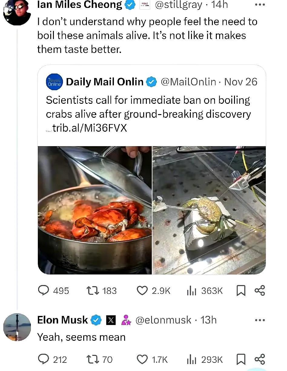 几个不吃螃蟹的外国人在这讨论起螃蟹活活煮死是太残忍了，就连马斯克也随声附和“看起
