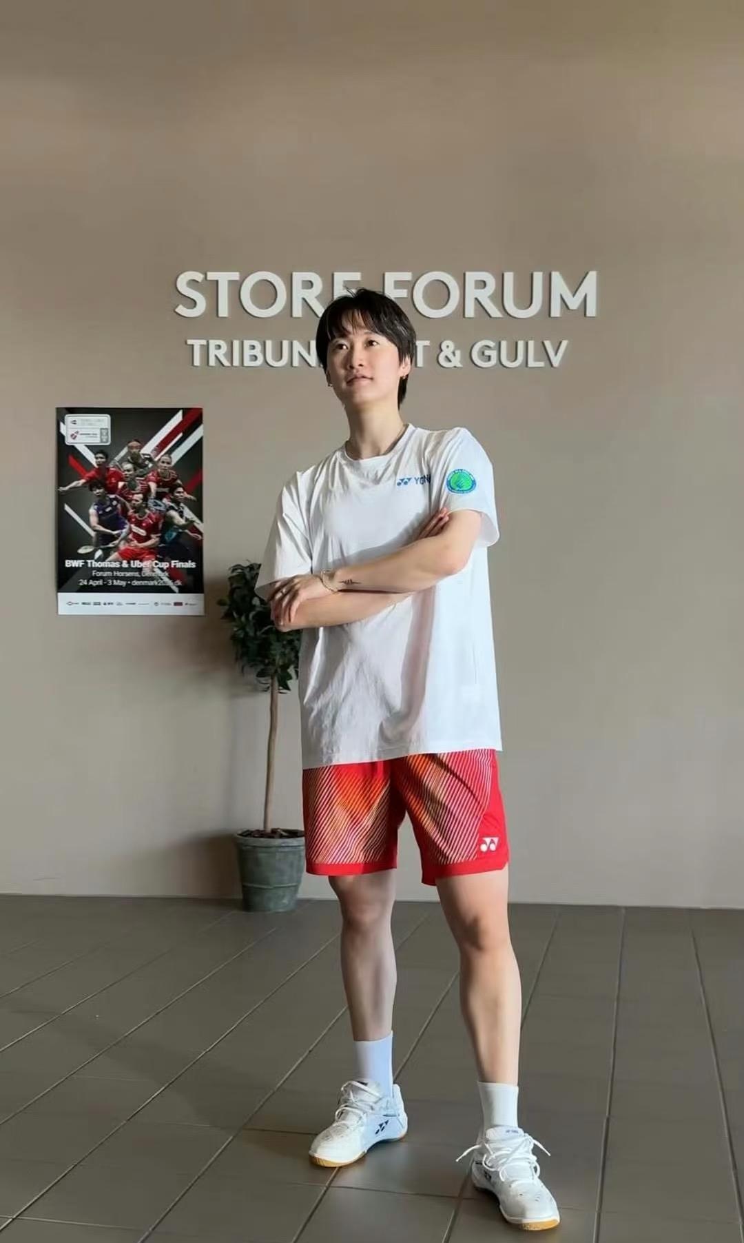 陈雨菲首次从一单转为二单

陈雨菲今日以"尤杯五朝元老"身份代表中国羽毛球队出战