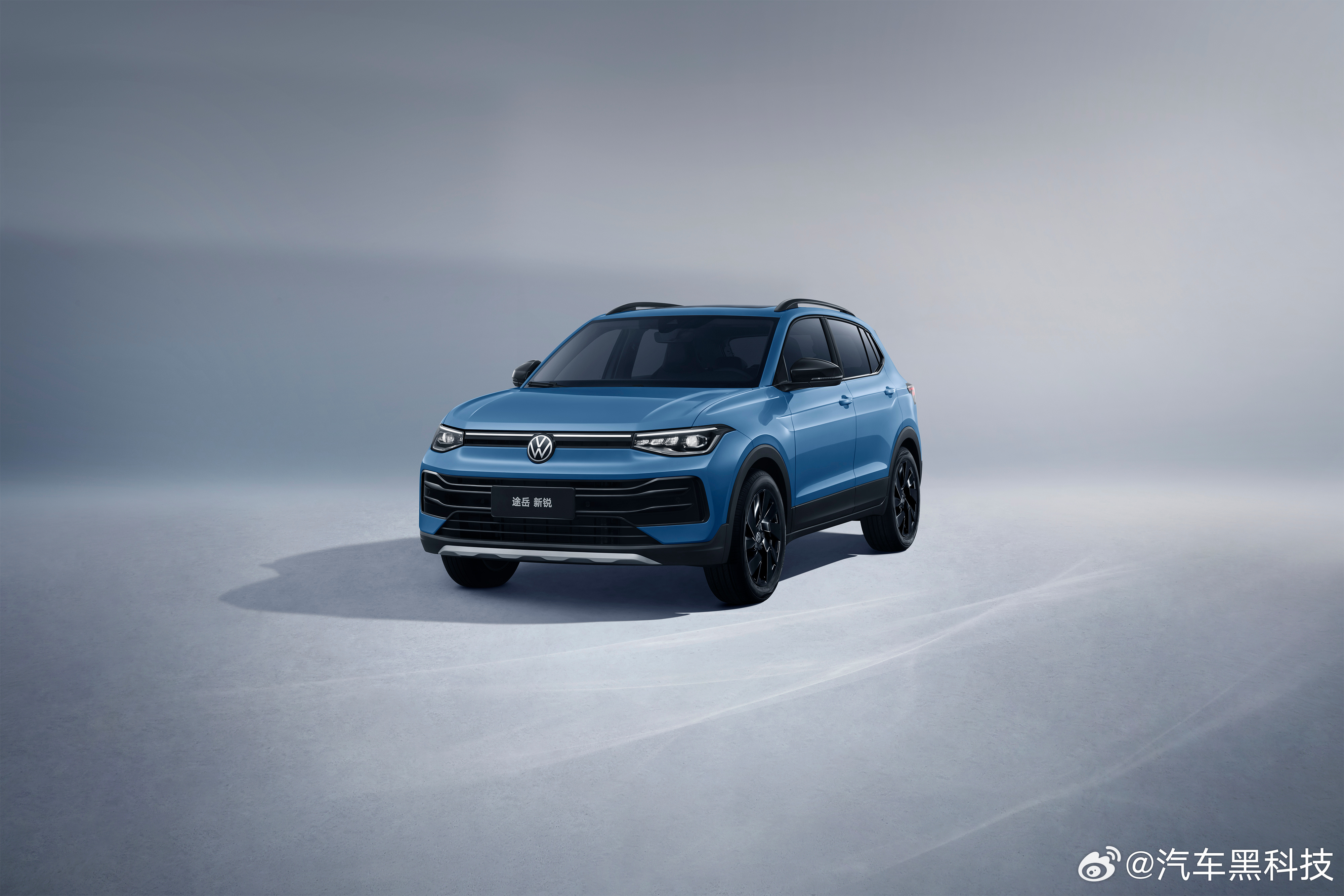 #途岳新锐售价7.99万起# 途岳新锐定位为小型SUV，比在售的途岳定位要稍低一