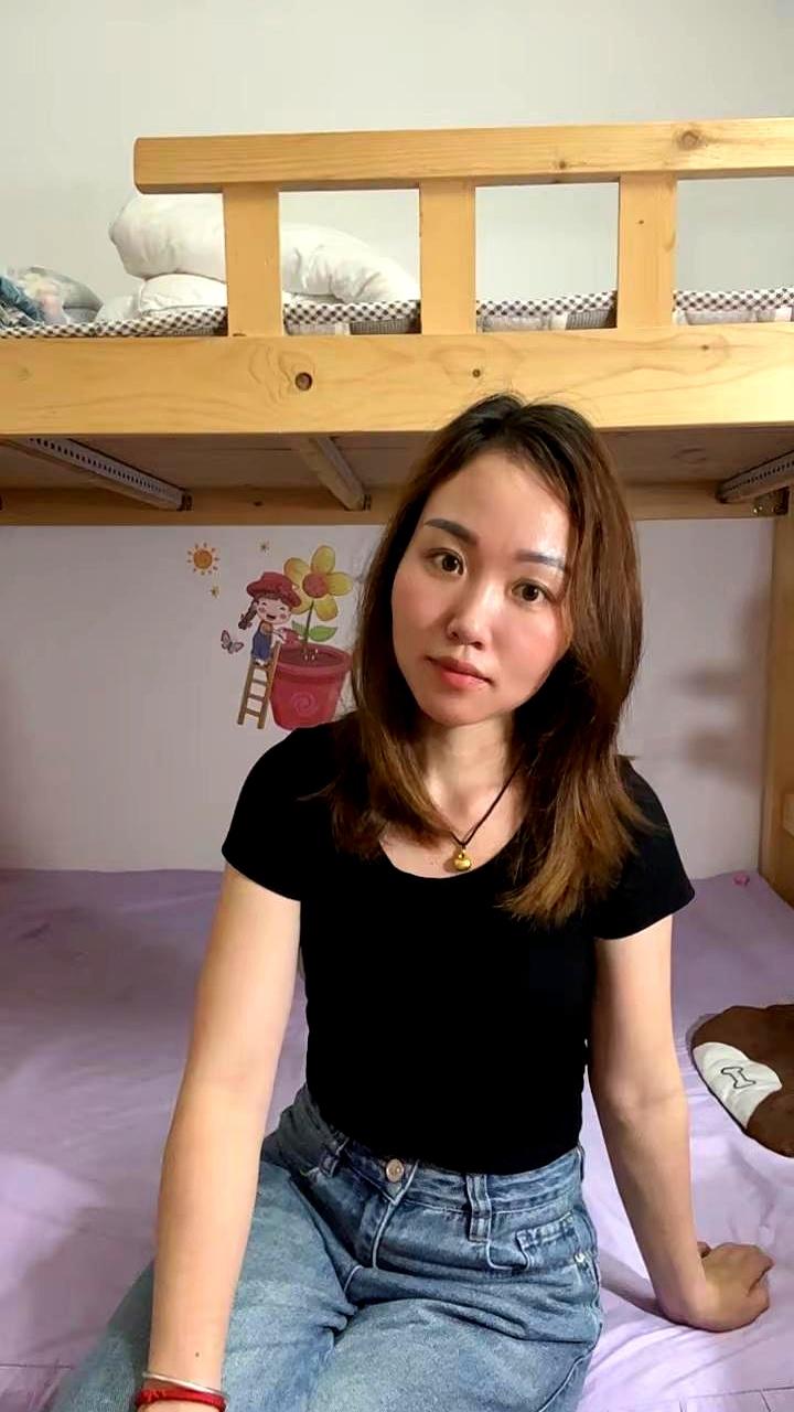 六千做上门礼，房由她买，车由你掏，孩子随你姓，两家老人一起扛，家务她兜底，敢不敢
