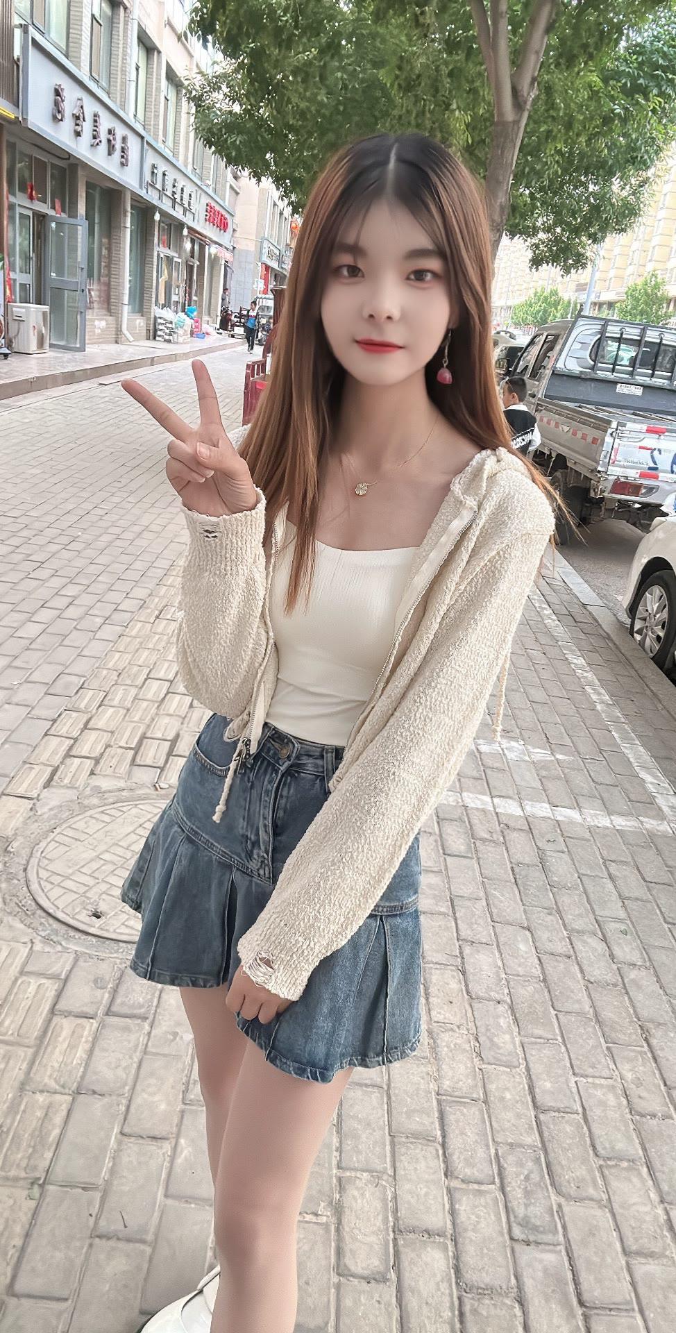 如何穿搭会具有少女软妹感