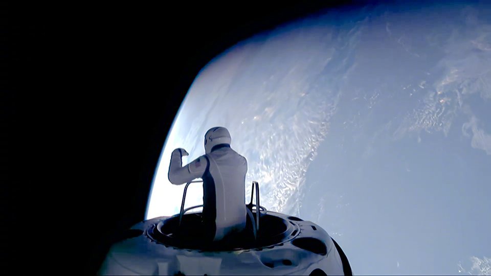 北极星黎明号任务第三天北京时间9月12日19时58分（美国东部时间周四早上7:5