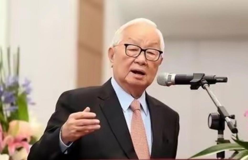 台积电创始人张忠谋毫不客气地表示：“关键技术都在我们手中，若我们决定切断中国芯片