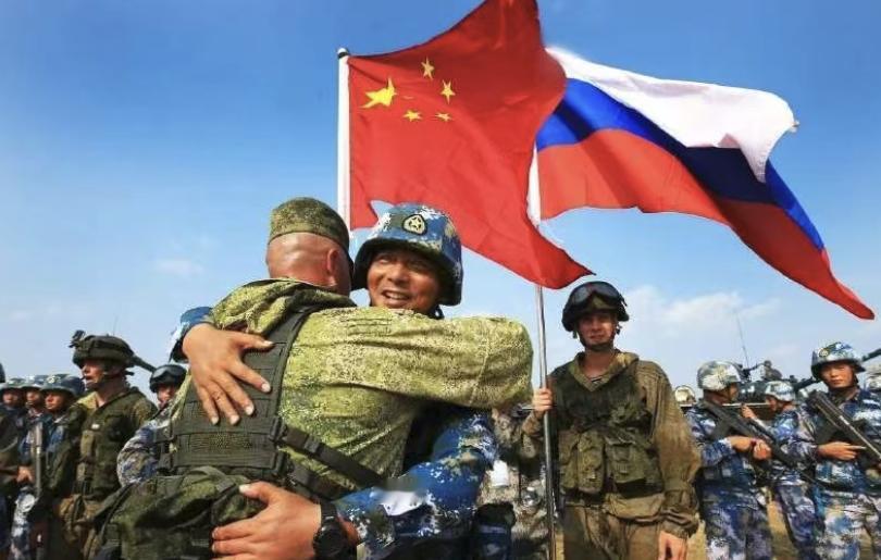 北约秘书长吕特认为，中国不会单方面的攻击台湾，而会与俄罗斯联手，让俄罗斯加大对欧