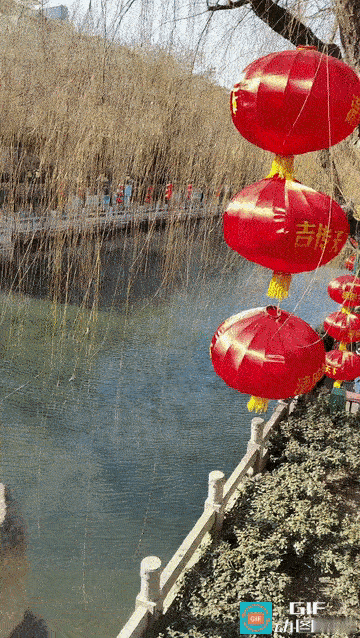 我和春天有个约。立春了，立的是希望，春天正在向我走来。没有一个冬天不可逾越，没有