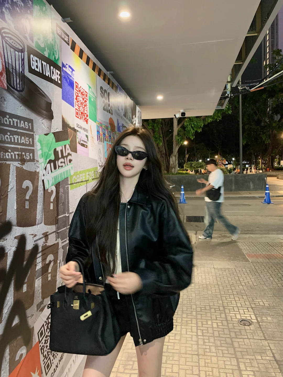 🖤𝐀𝐥𝐥 𝐛𝐥𝐚𝐜𝐤🐈‍⬛ ୭ ˚
