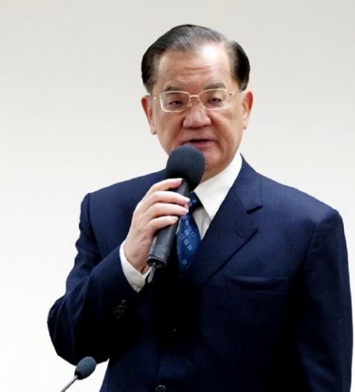 [浮云]连战这位大佬出手，借郑丽文这把“最干净的刀”清剿党内“台独”势力，时机选