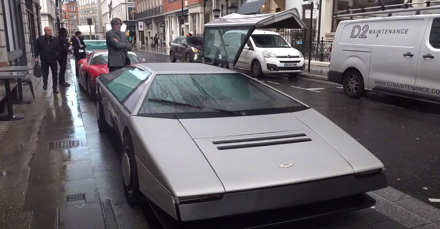 阿斯顿马丁Aston Martin Bulldog One-Off 
