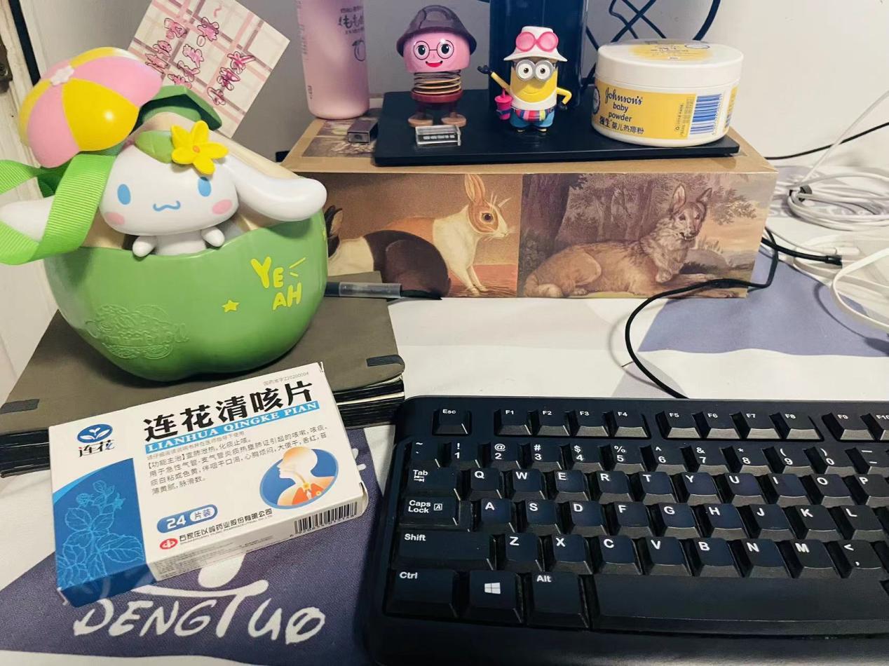 新毒株传染性真的还挺强，我又没躲过去，三阳了……

前几天同事三阳后还以为自己是