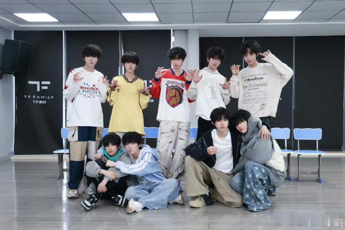 《我们的少年时代2》开机牌！你期待谁？张桂源、张函瑞、王橹杰、左奇函、陈奕恒、杨