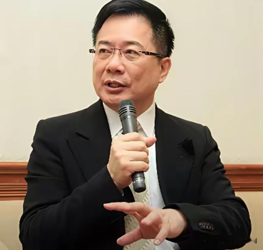 蔡正元定性台武装为台独非法武装
 
蔡正元发声炸翻两岸舆论场，蔡正元明确台湾是中