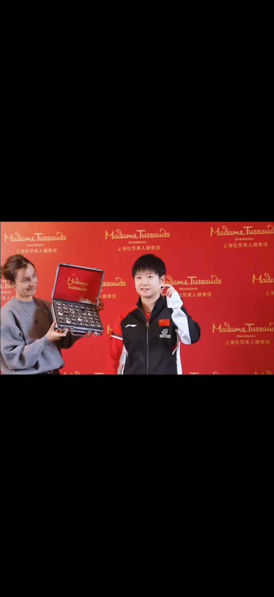 孙颖莎蜡像入驻上海杜莎期待我宝宝的蜡像孙颖莎