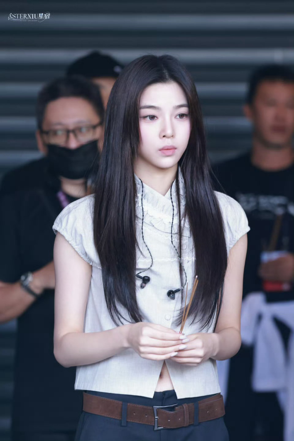 清冷女神，期待今晚的四人舞台