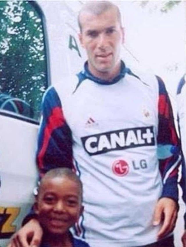 姆巴佩父亲 维尔弗里德：“未来国家队主帅？如果是齐达内的话……我不确定他是不是最