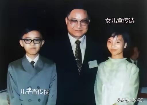 1976年，52岁的金庸爱上16岁的女招待，要离婚，妻子说：“可以，但要答应我一