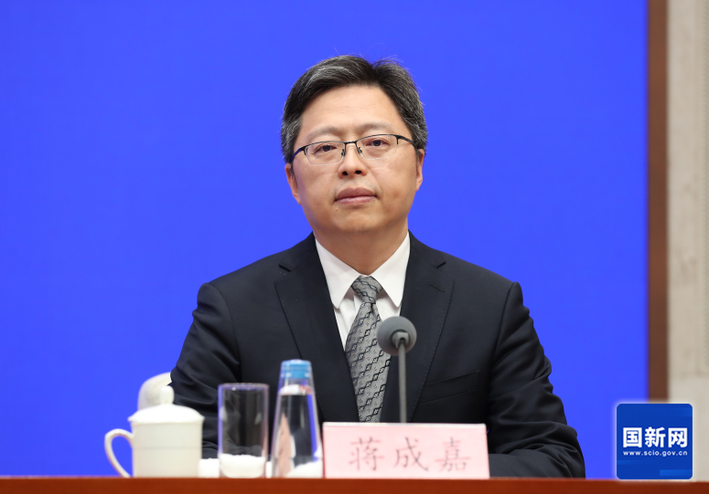 国家医保局：进一步扩大异地就医直接结算险种范围 进一步推动实现职工医保个人账户跨省共济