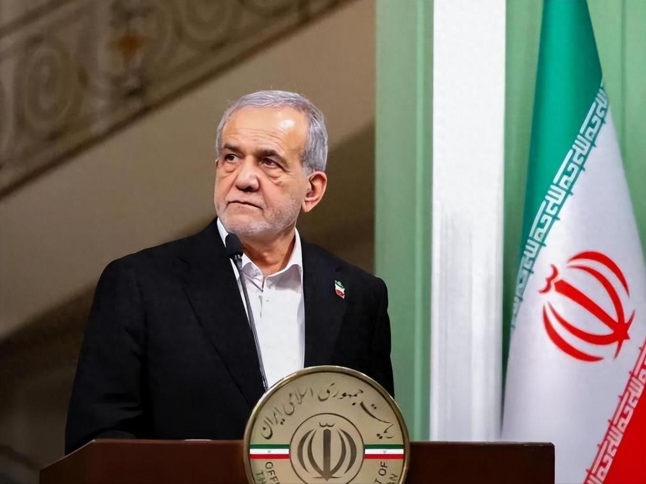 美国伊朗导弹上膛剑拔弩张，特朗普扣押中国油轮，为以色列疯狂？

麻烦看官老爷们右