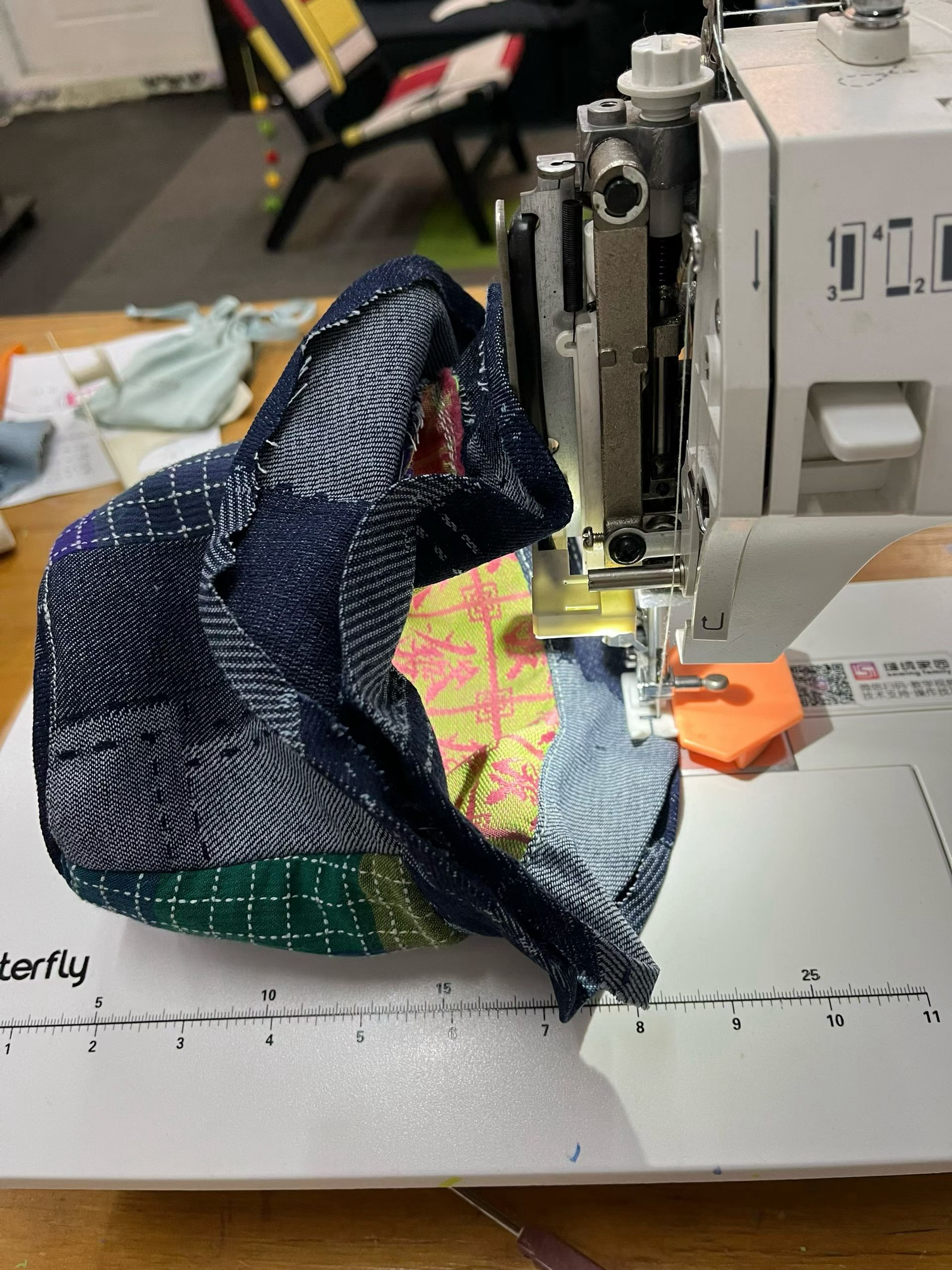 甜总作品。车内小置物“袋”？ 