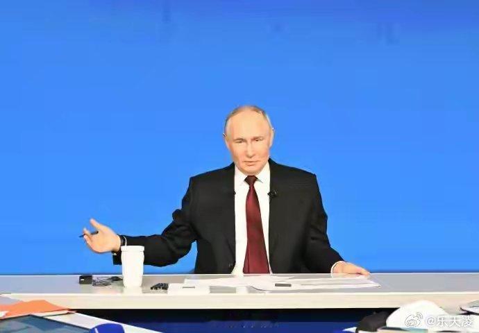 普京称格陵兰岛美国真要买也得买得起  美方盯着格陵兰岛的心思藏不住，接连放出购岛