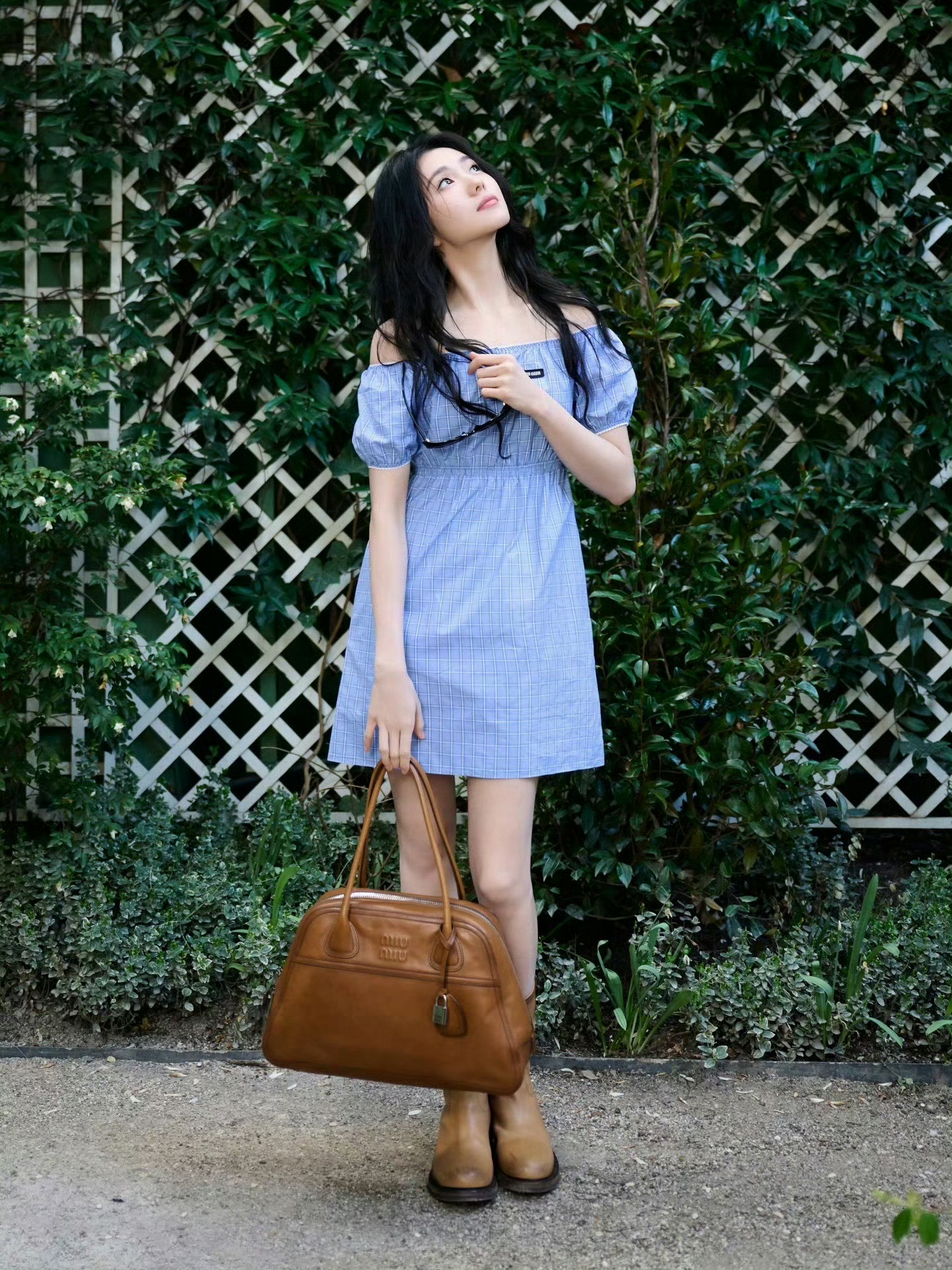 刘浩存 × Miu Miu 全新宣传大片 📸 风格大赏