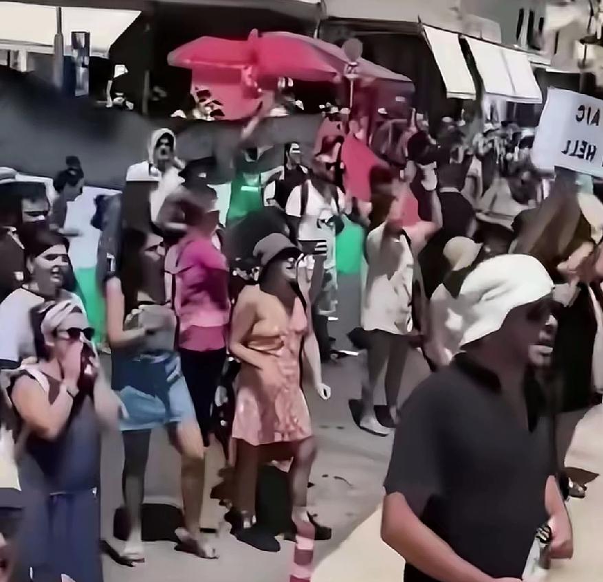 接纳以色列人，迟早会有后患的！希腊人聪明！否则就是今天的巴勒斯坦。以色列人被困在