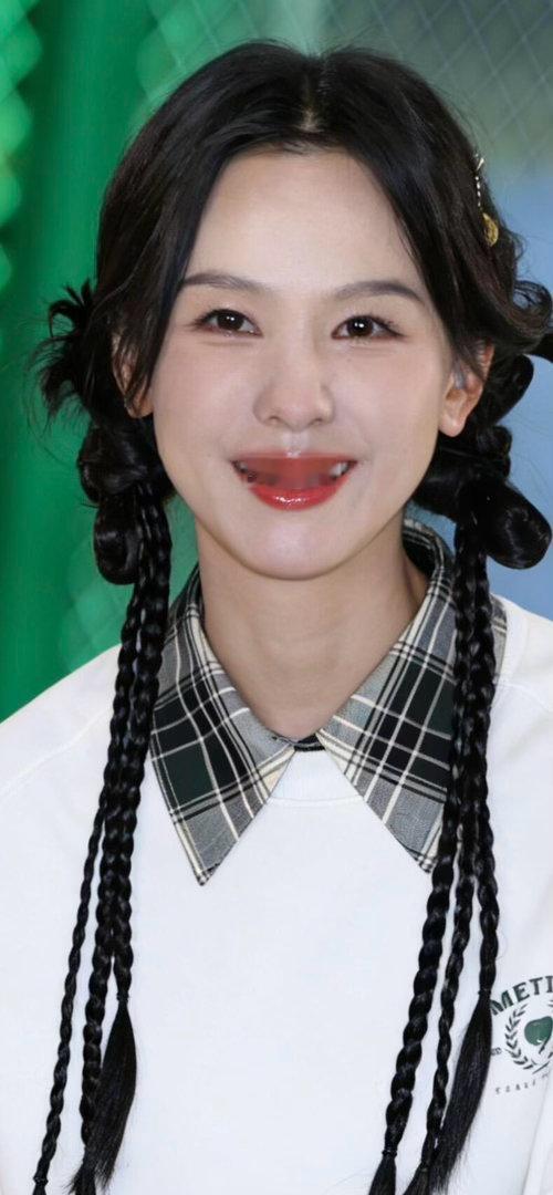 陈都灵 双马尾学院风 好美啊 