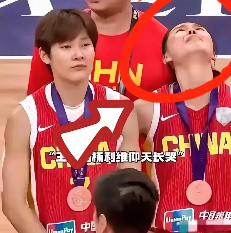 从李梦、王思雨的不甘看女篮主教练维亲事举！

女篮亚洲杯惨败收场，作为上届亚洲杯