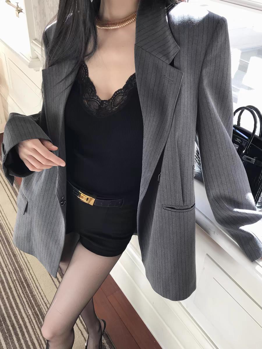 女生怎么搭配服装才能又酷又美 39岁单身女，还嫁的出去吗