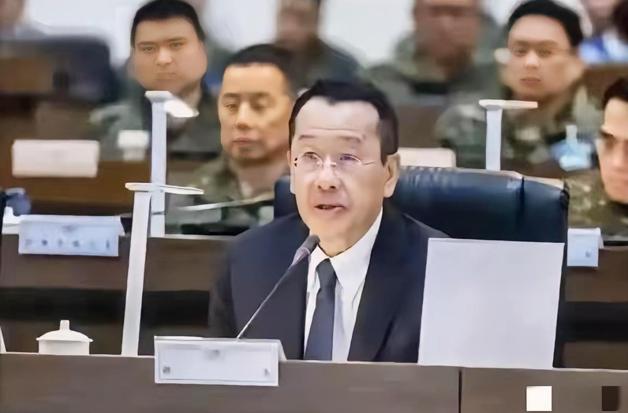 台湾要员曾放话：满足这三条件，台湾自动回归，第一实行“一国两制”，第二将所有的汉