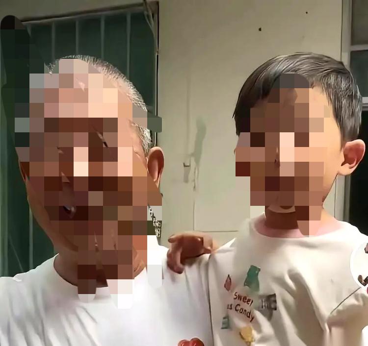 我将紧扣原文情感与叙事节奏，以口语化、吸睛的表达开篇，深入剖析高龄生女背后的现实